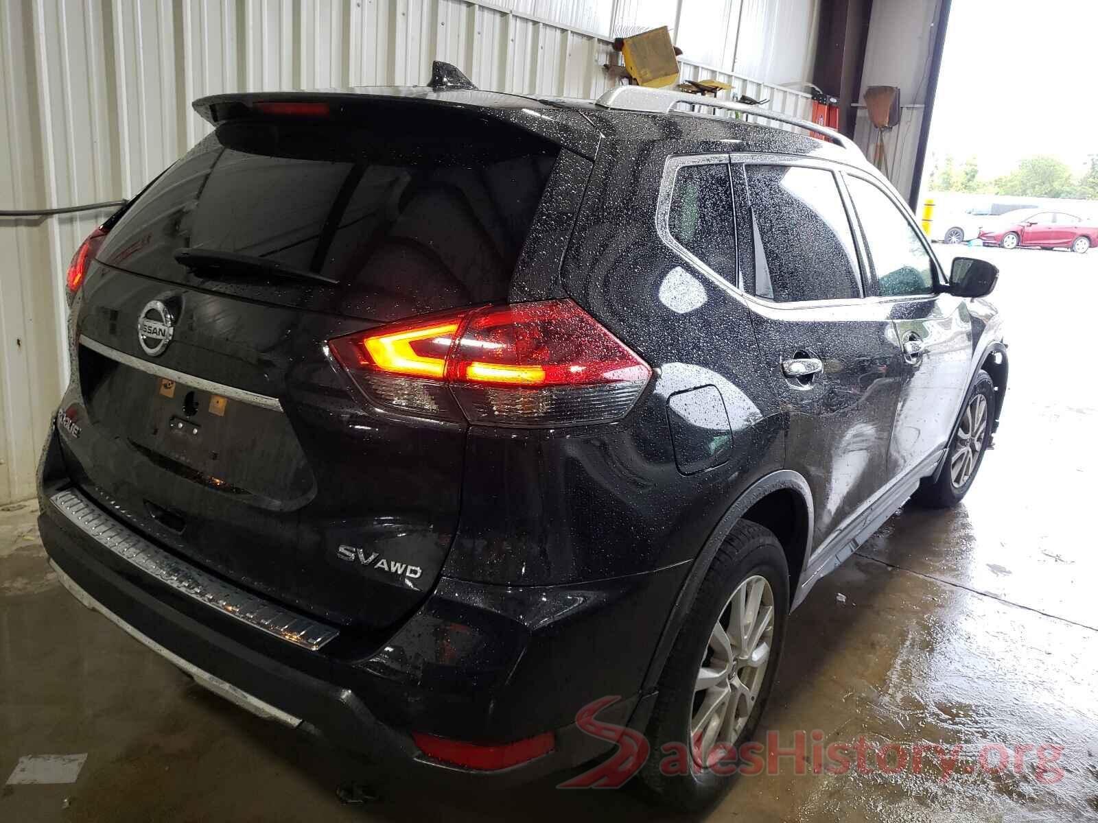 KNMAT2MV6JP620647 2018 NISSAN ROGUE