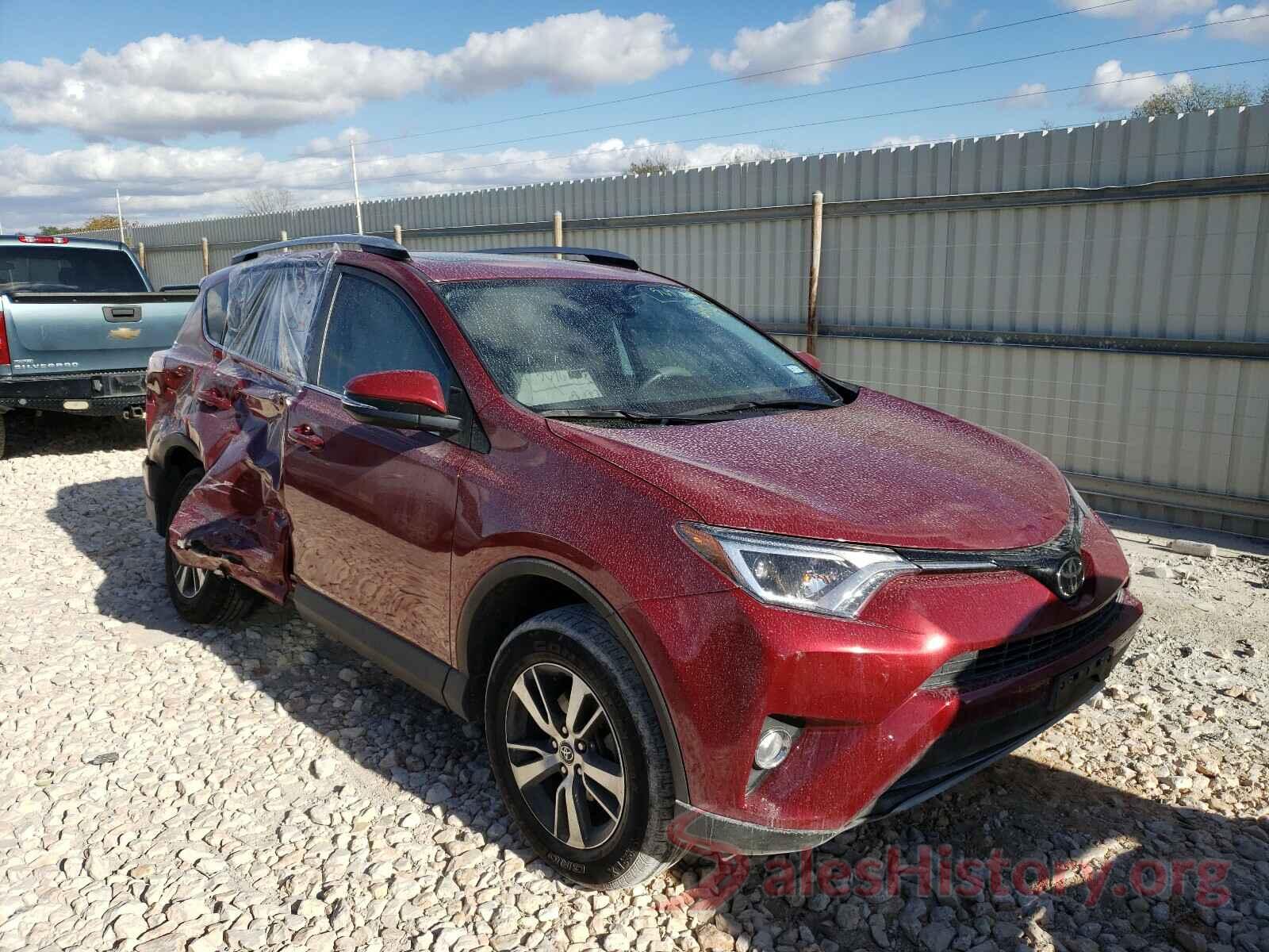 2T3WFREVXJW488193 2018 TOYOTA RAV4