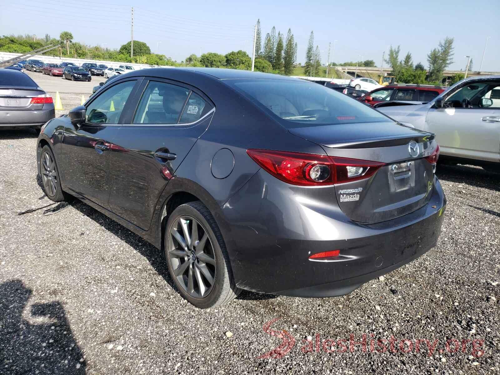 3MZBN1V3XJM163771 2018 MAZDA 3