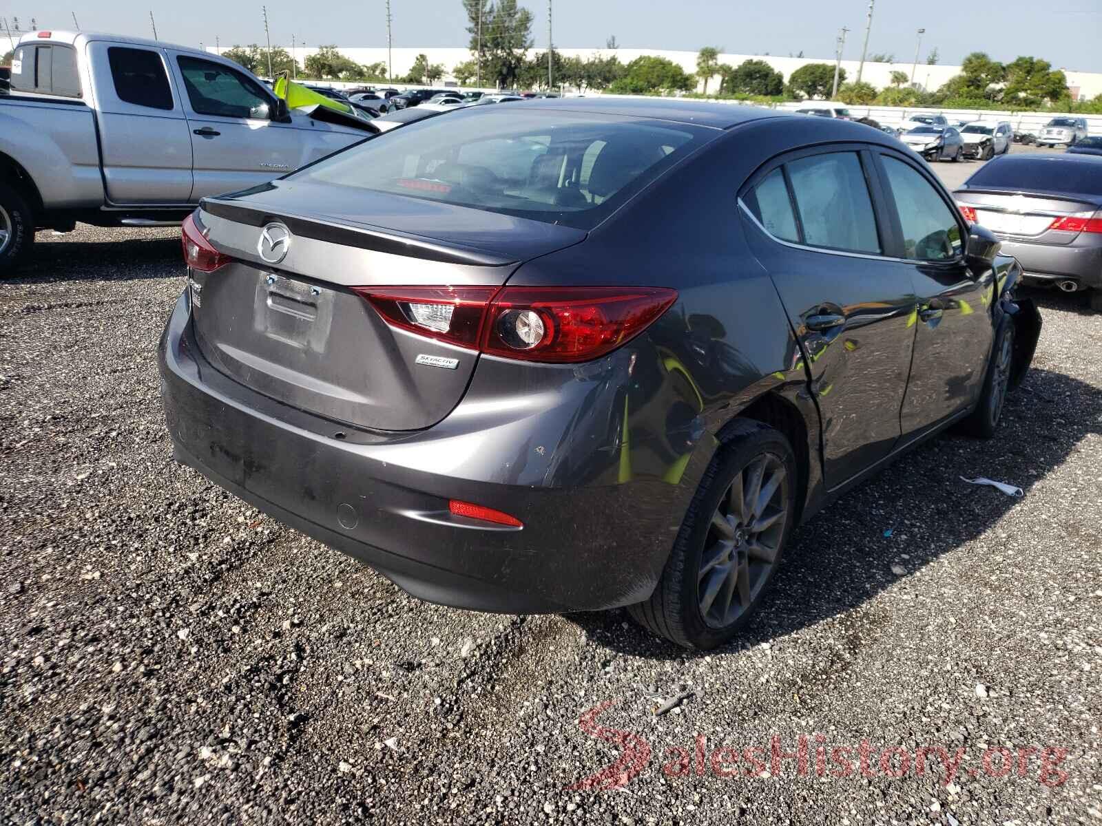 3MZBN1V3XJM163771 2018 MAZDA 3