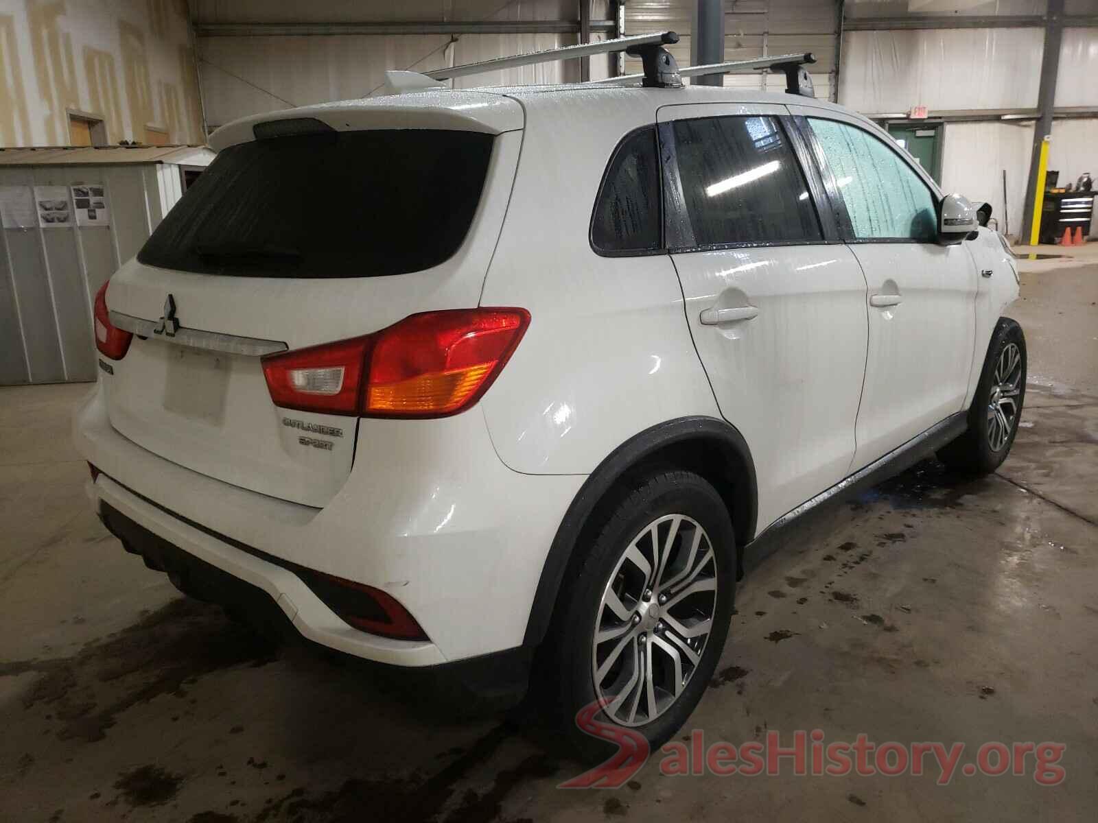 JA4AP3AU1JU005683 2018 MITSUBISHI OUTLANDER