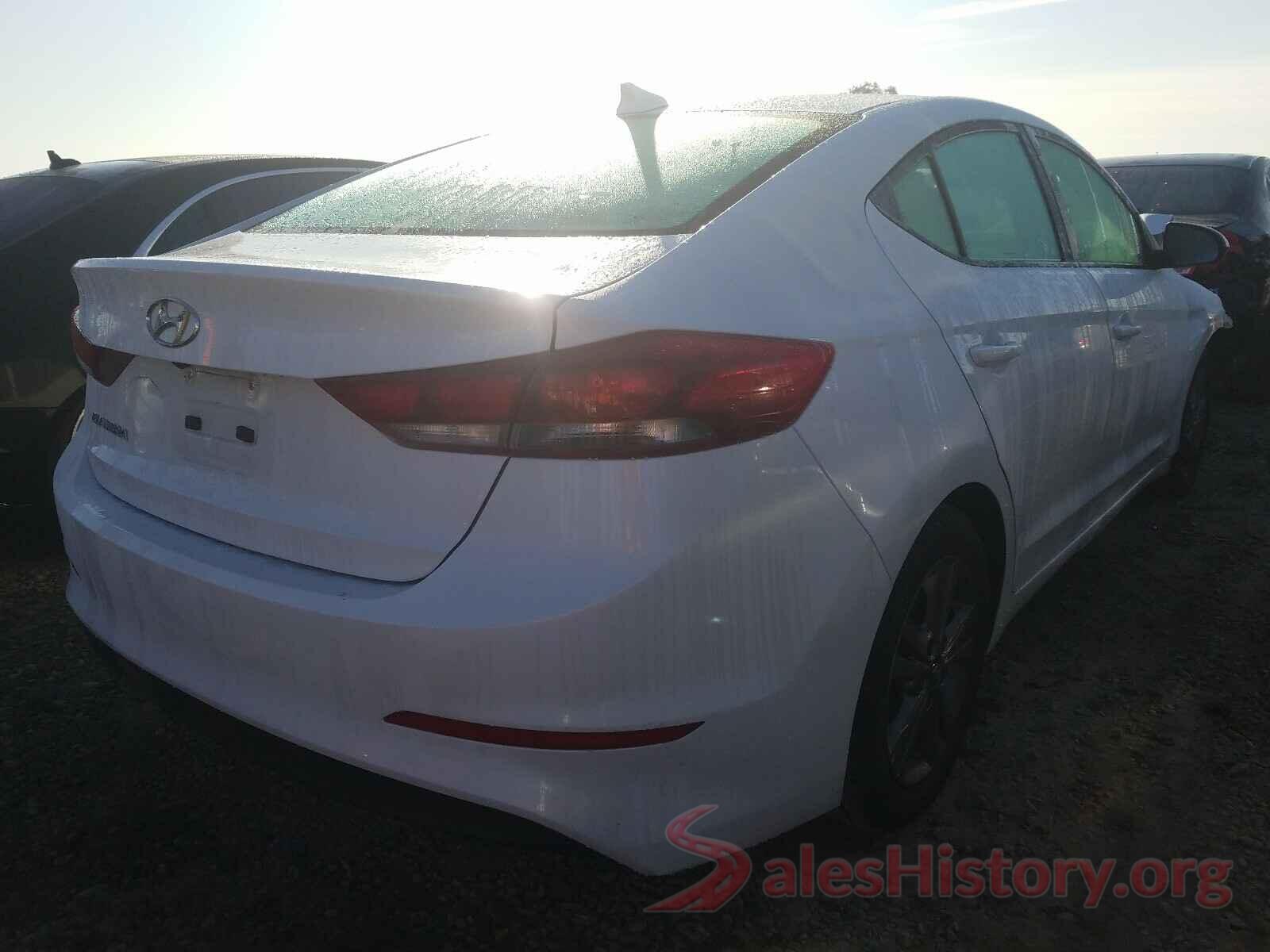 5NPD84LF2JH291395 2018 HYUNDAI ELANTRA