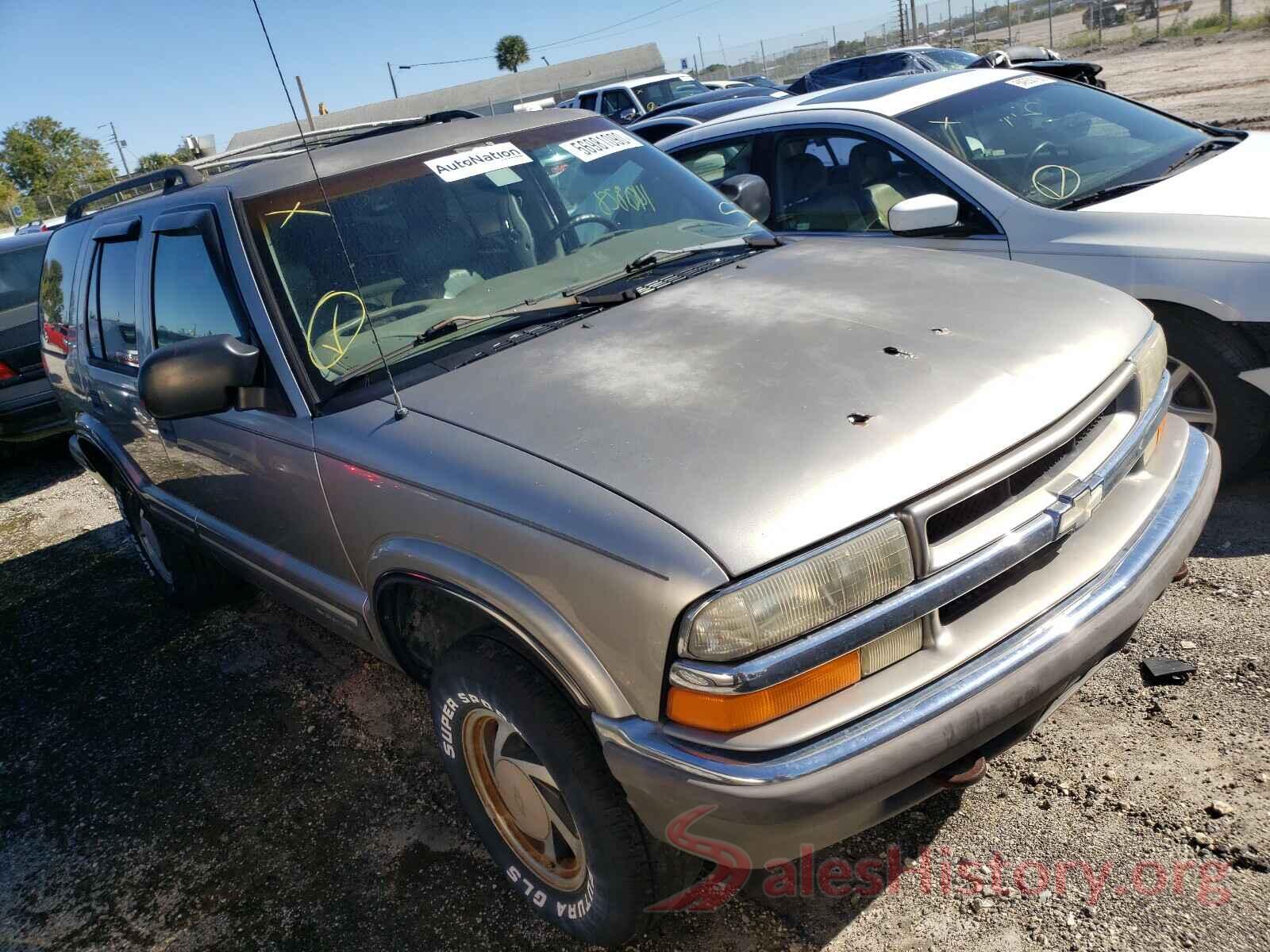 1GNDT13W9X2113532 1999 CHEVROLET BLAZER