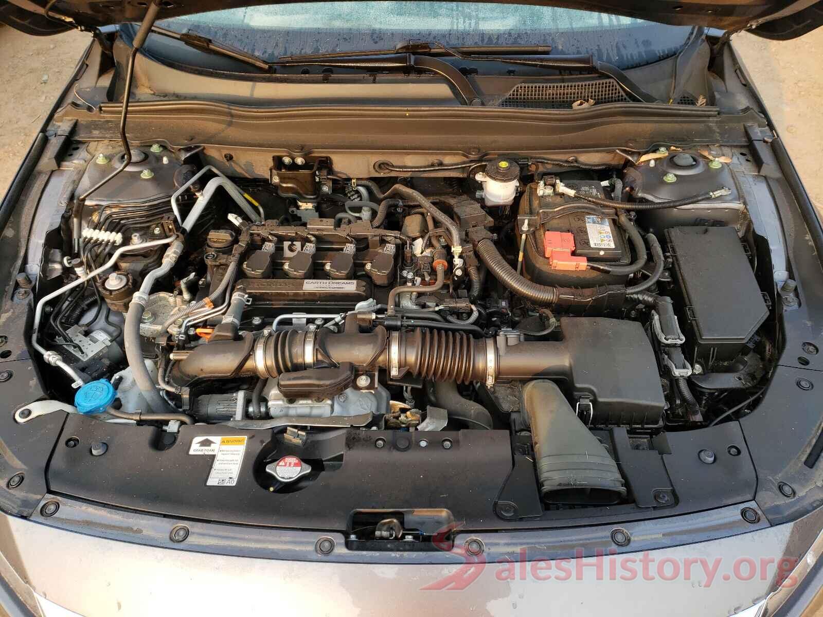 1HGCV1F93JA112752 2018 HONDA ACCORD