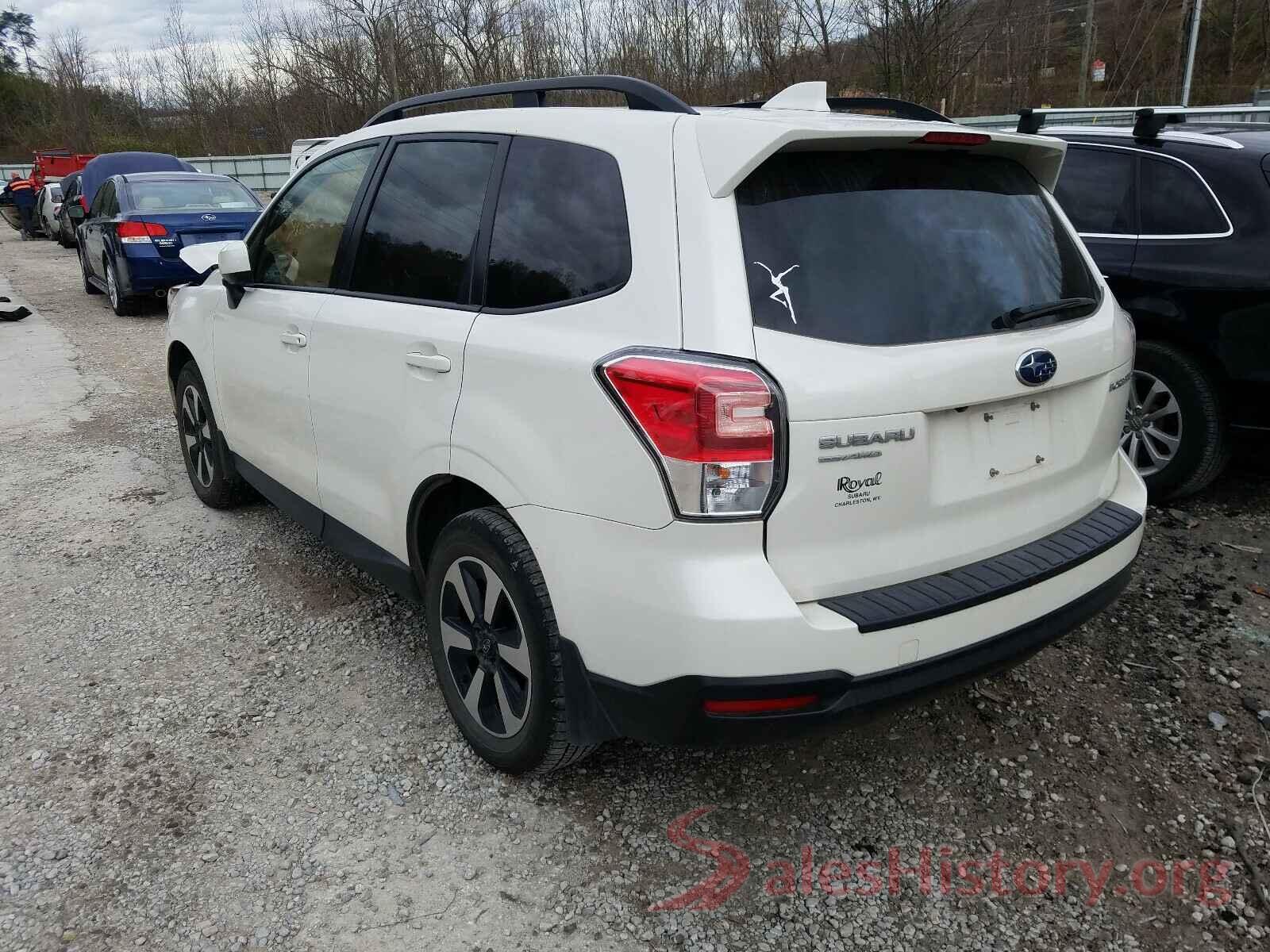 JF2SJAGC6JH495711 2018 SUBARU FORESTER