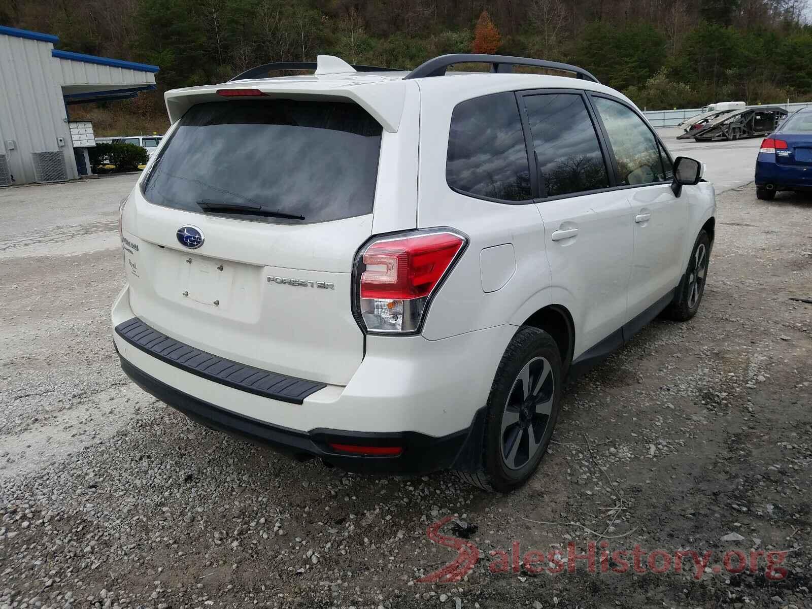 JF2SJAGC6JH495711 2018 SUBARU FORESTER