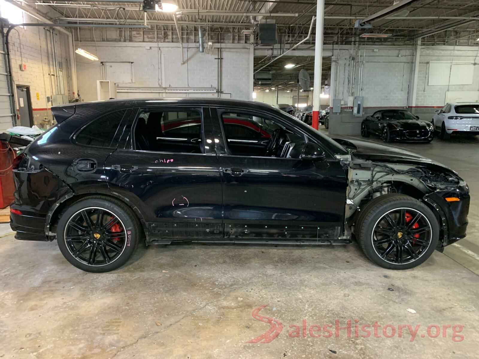 WP1AC2A27HLA92983 2017 PORSCHE CAYENNE