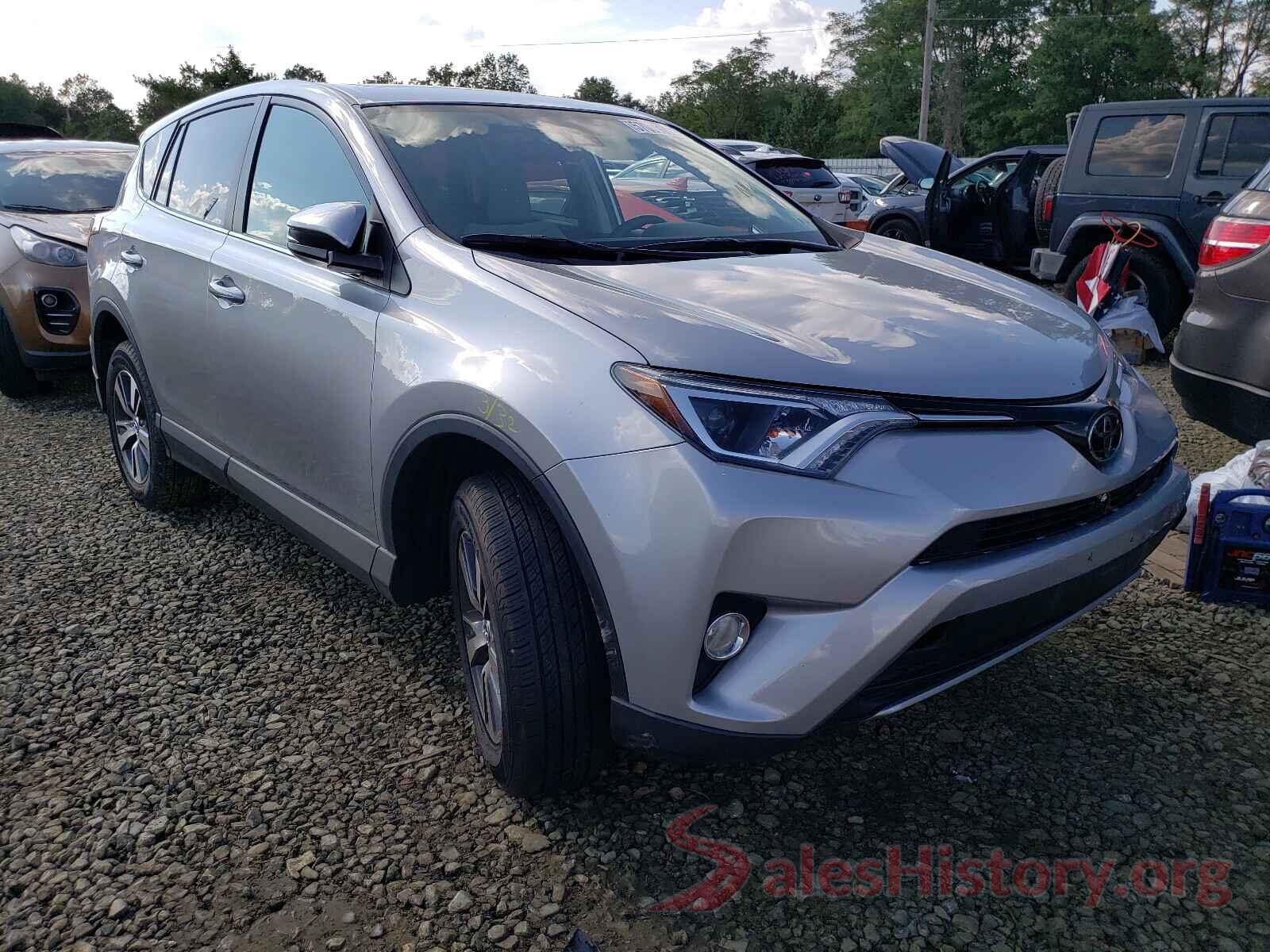 2T3WFREVXJW479056 2018 TOYOTA RAV4