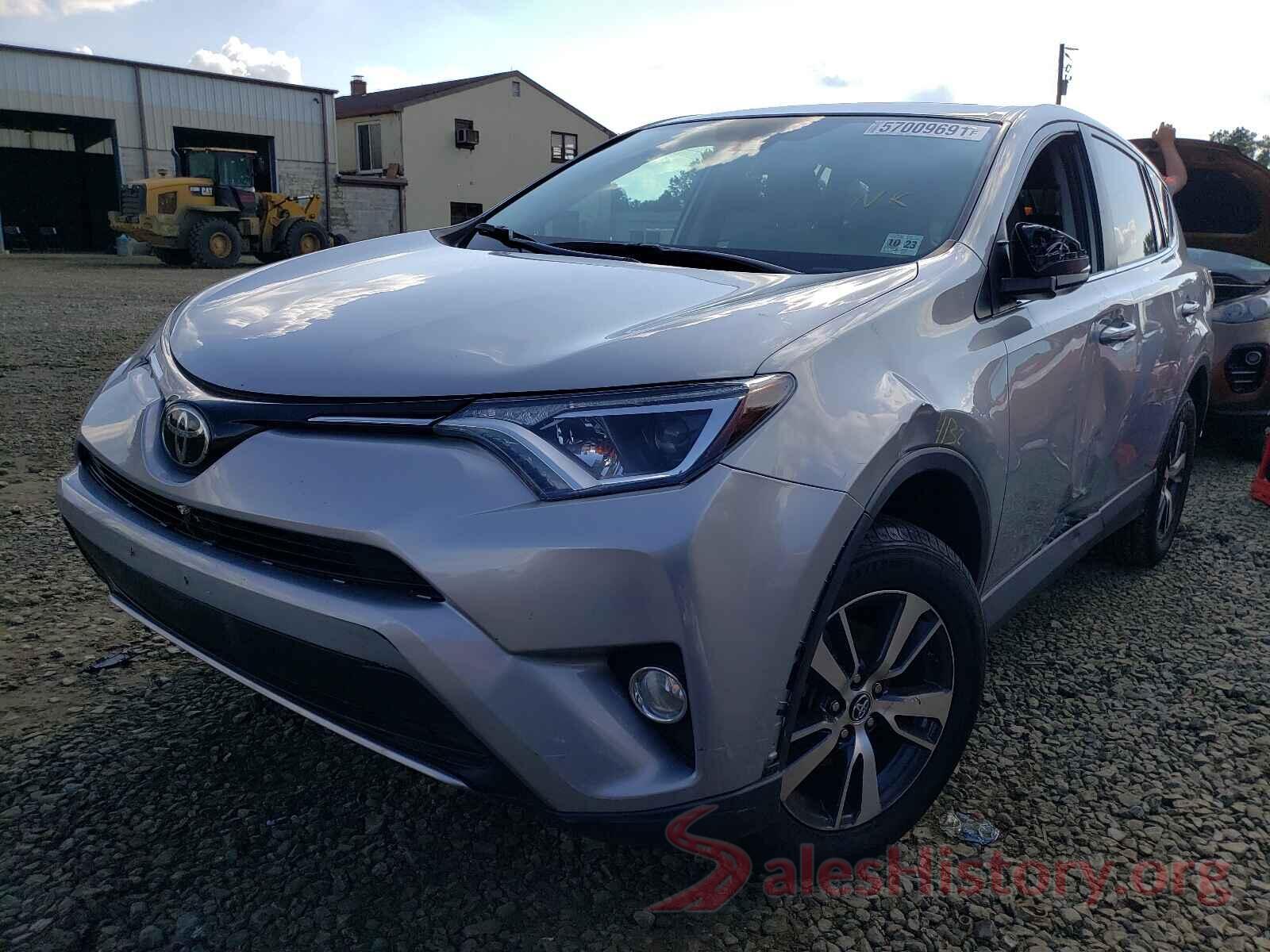 2T3WFREVXJW479056 2018 TOYOTA RAV4