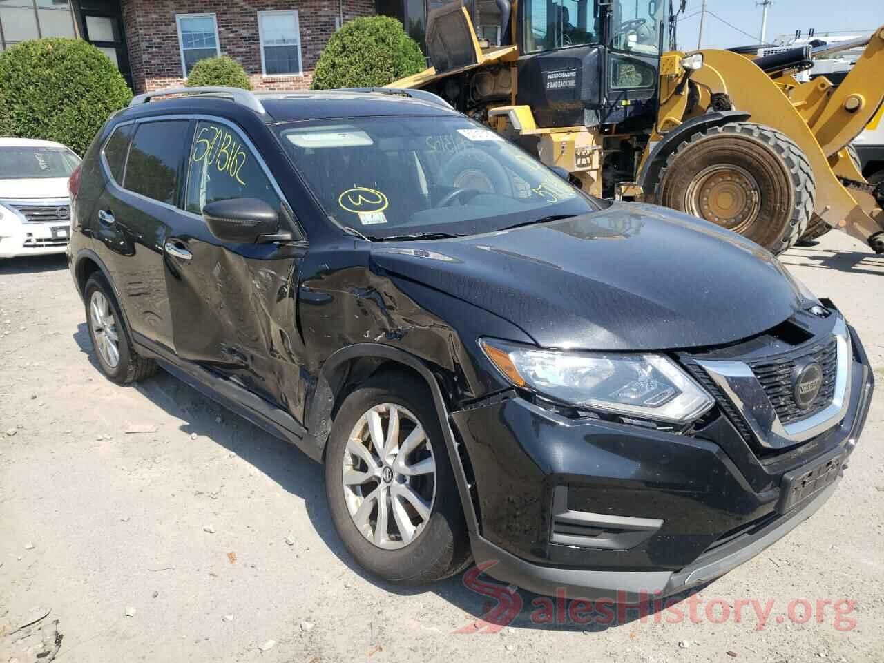 KNMAT2MV0JP549848 2018 NISSAN ROGUE