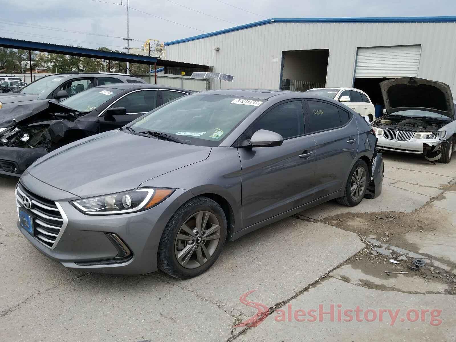 5NPD84LF2JH260017 2018 HYUNDAI ELANTRA