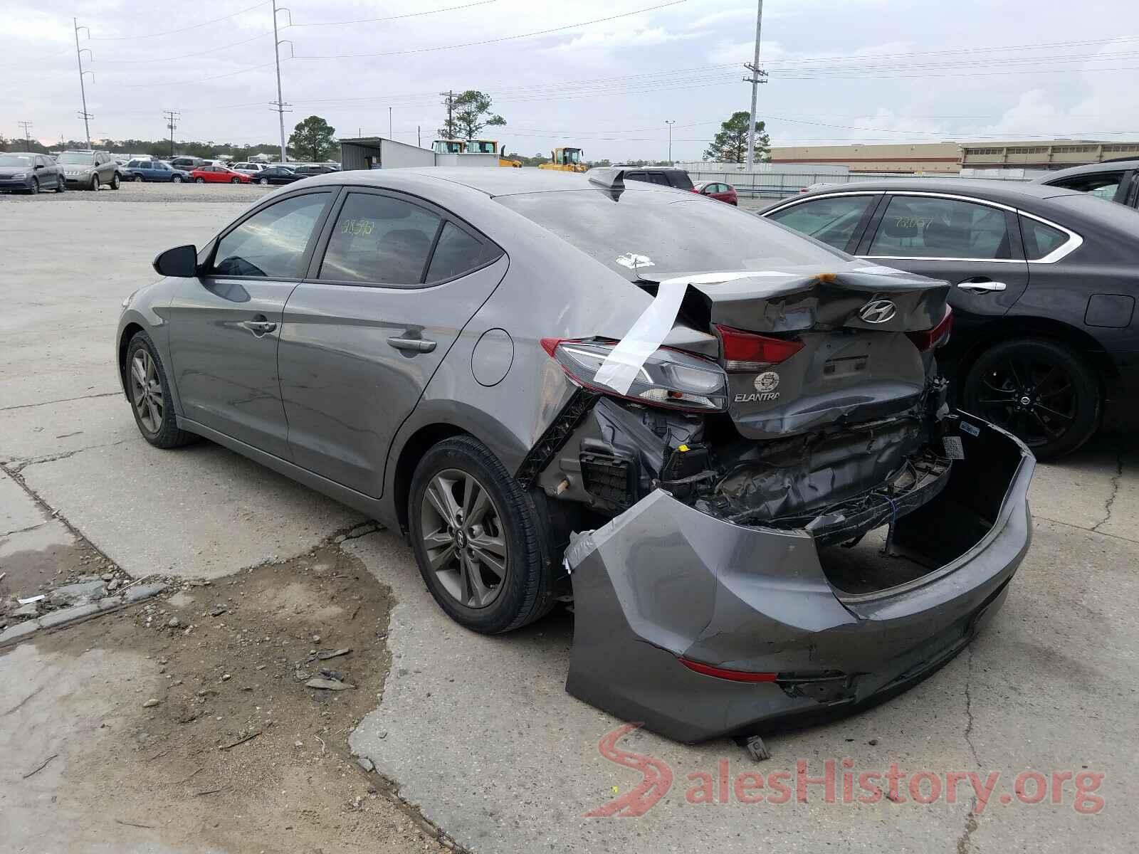 5NPD84LF2JH260017 2018 HYUNDAI ELANTRA