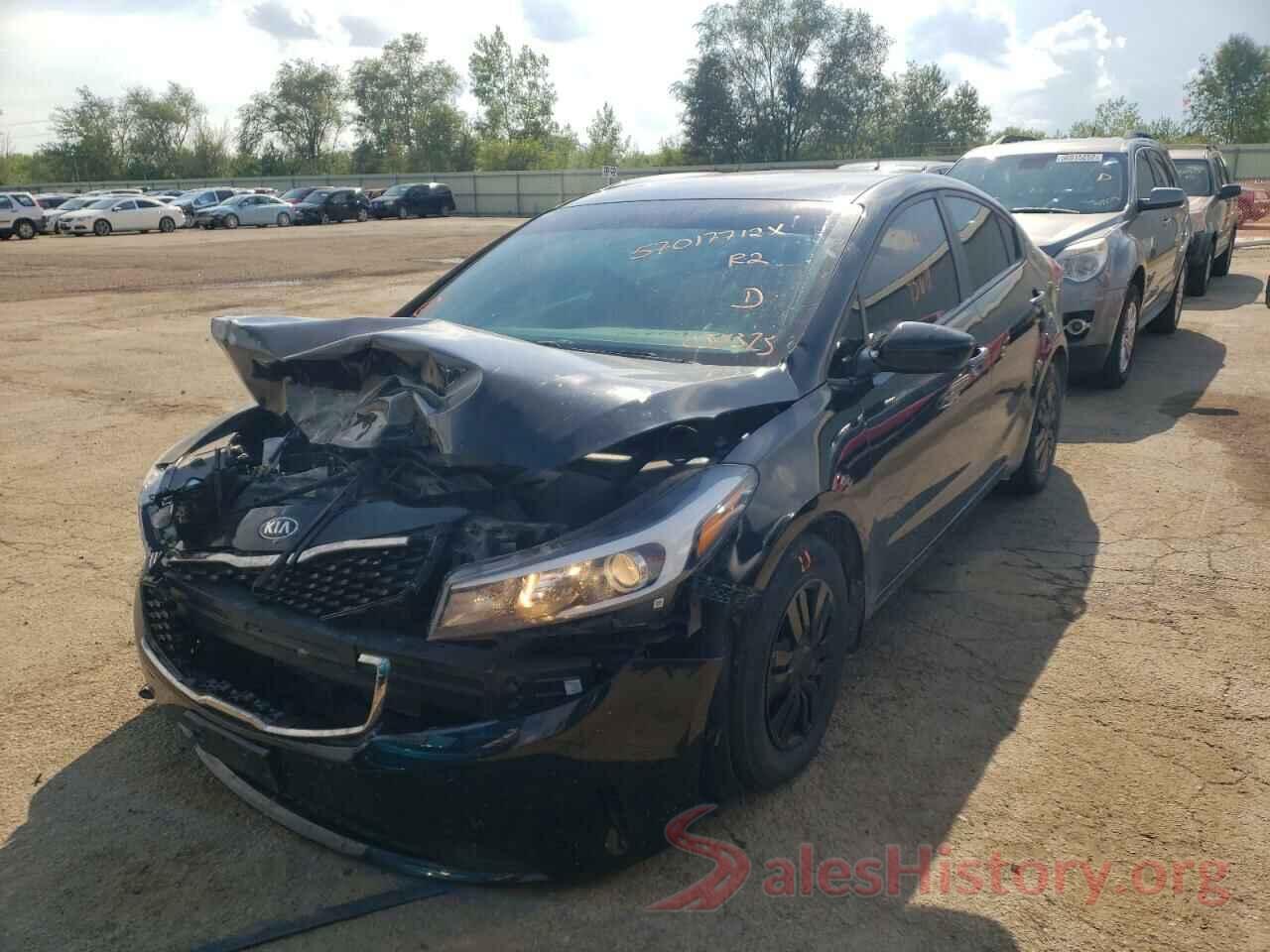 3KPFK4A7XHE034375 2017 KIA FORTE