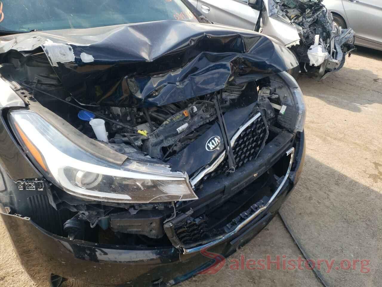 3KPFK4A7XHE034375 2017 KIA FORTE