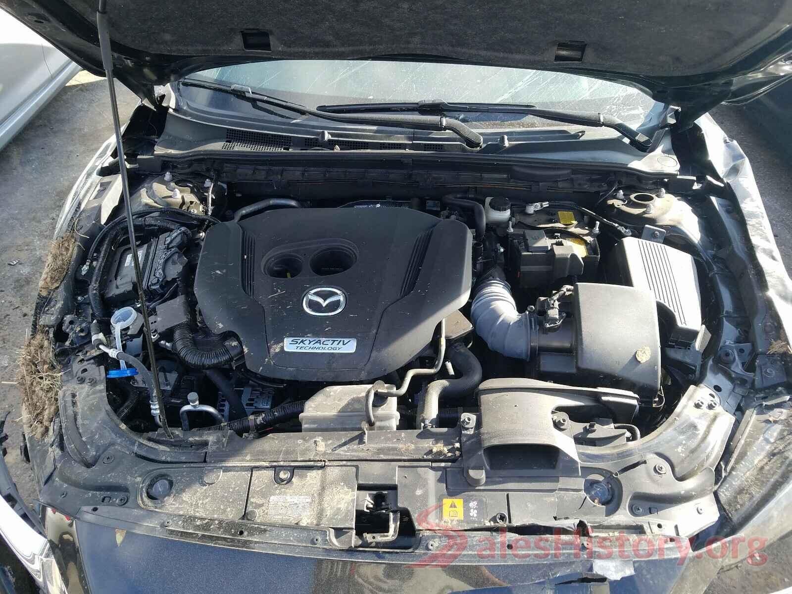 JM1GL1XY2J1316647 2018 MAZDA 6