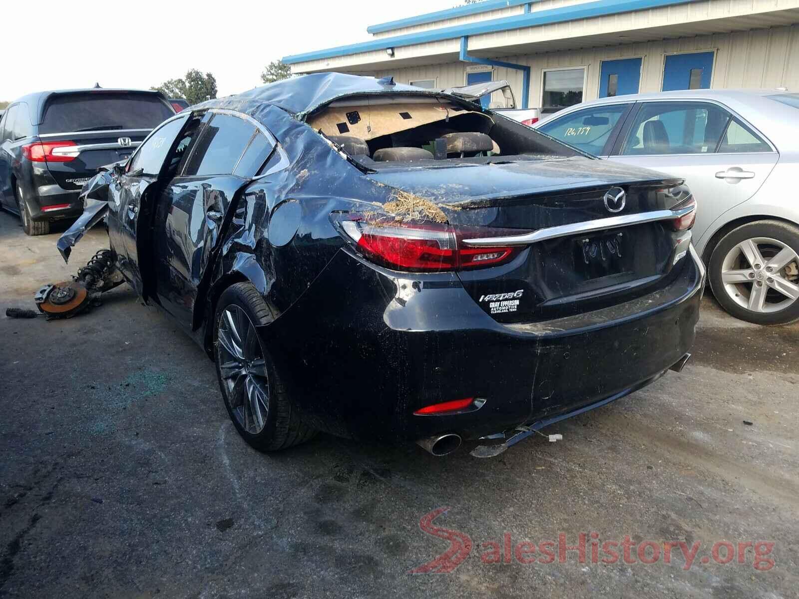 JM1GL1XY2J1316647 2018 MAZDA 6