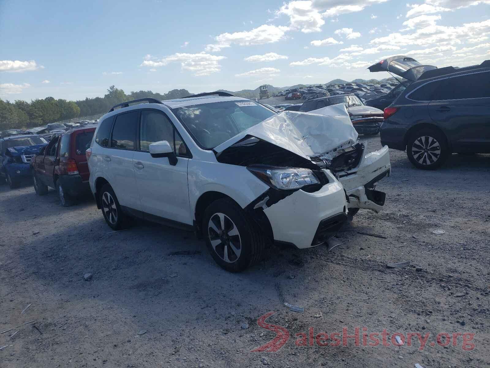 JF2SJADC9JH452002 2018 SUBARU FORESTER