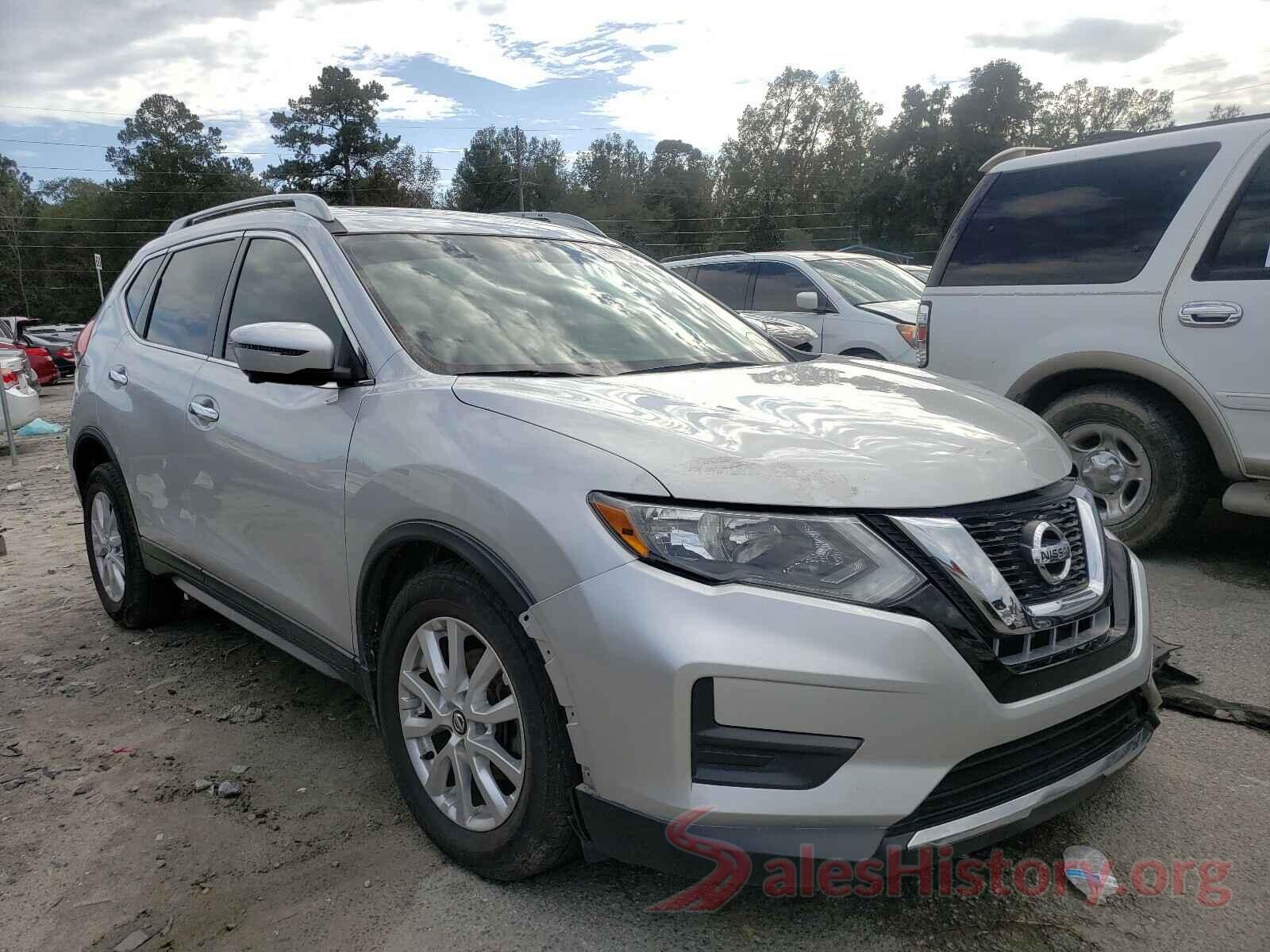 5N1AT2MT3HC767777 2017 NISSAN ROGUE