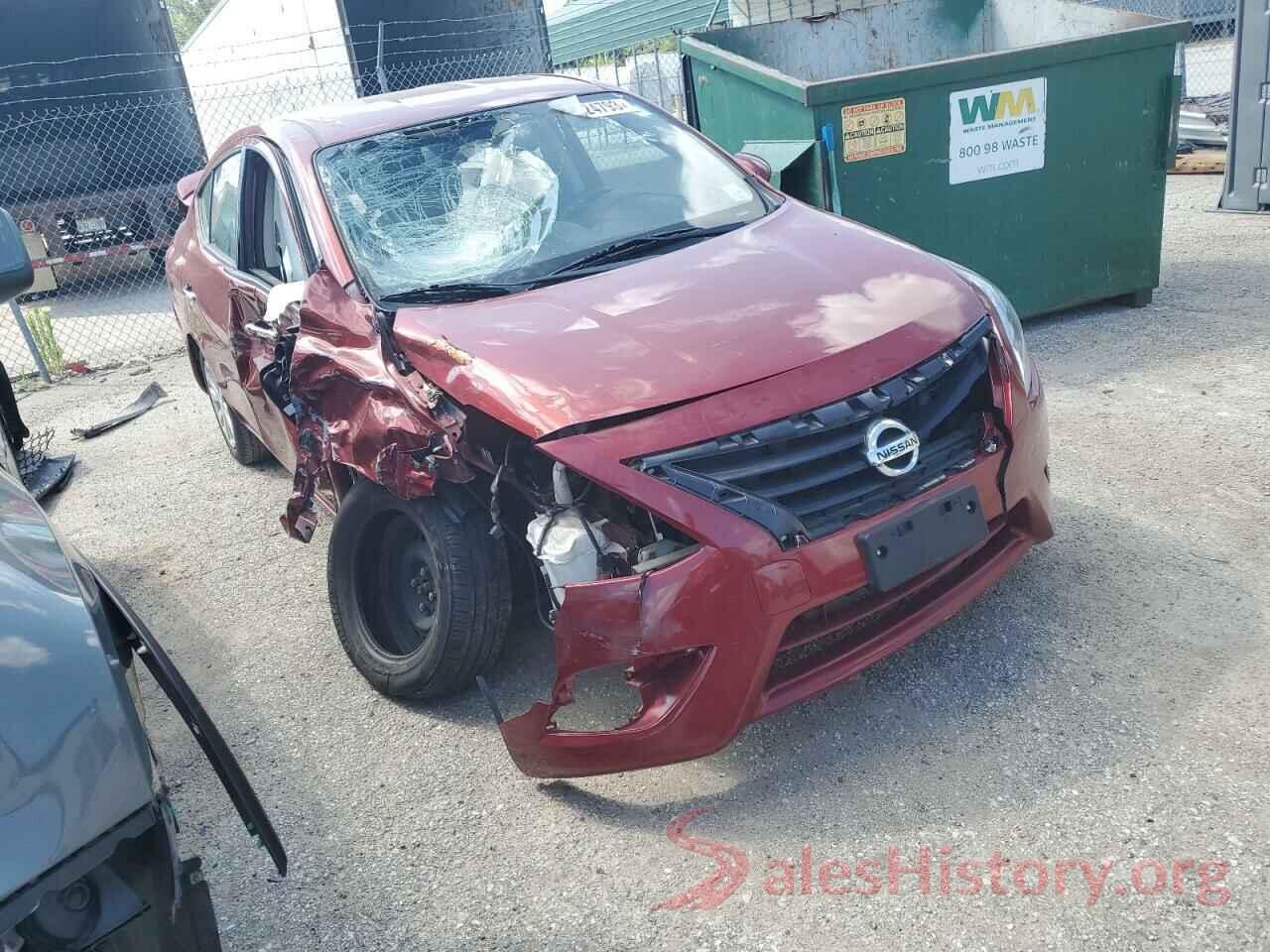 3N1CN7AP1JL818640 2018 NISSAN VERSA