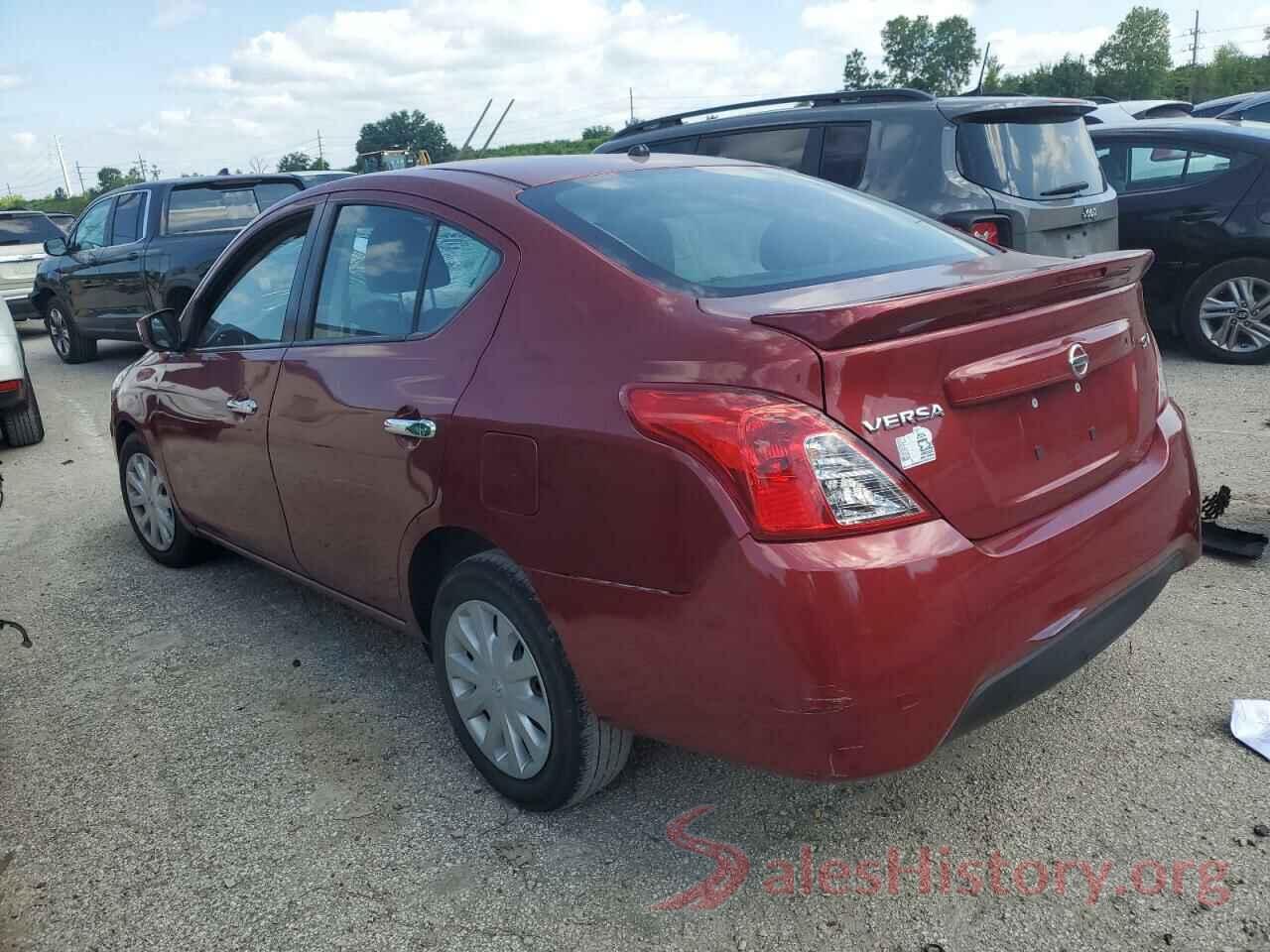 3N1CN7AP1JL818640 2018 NISSAN VERSA