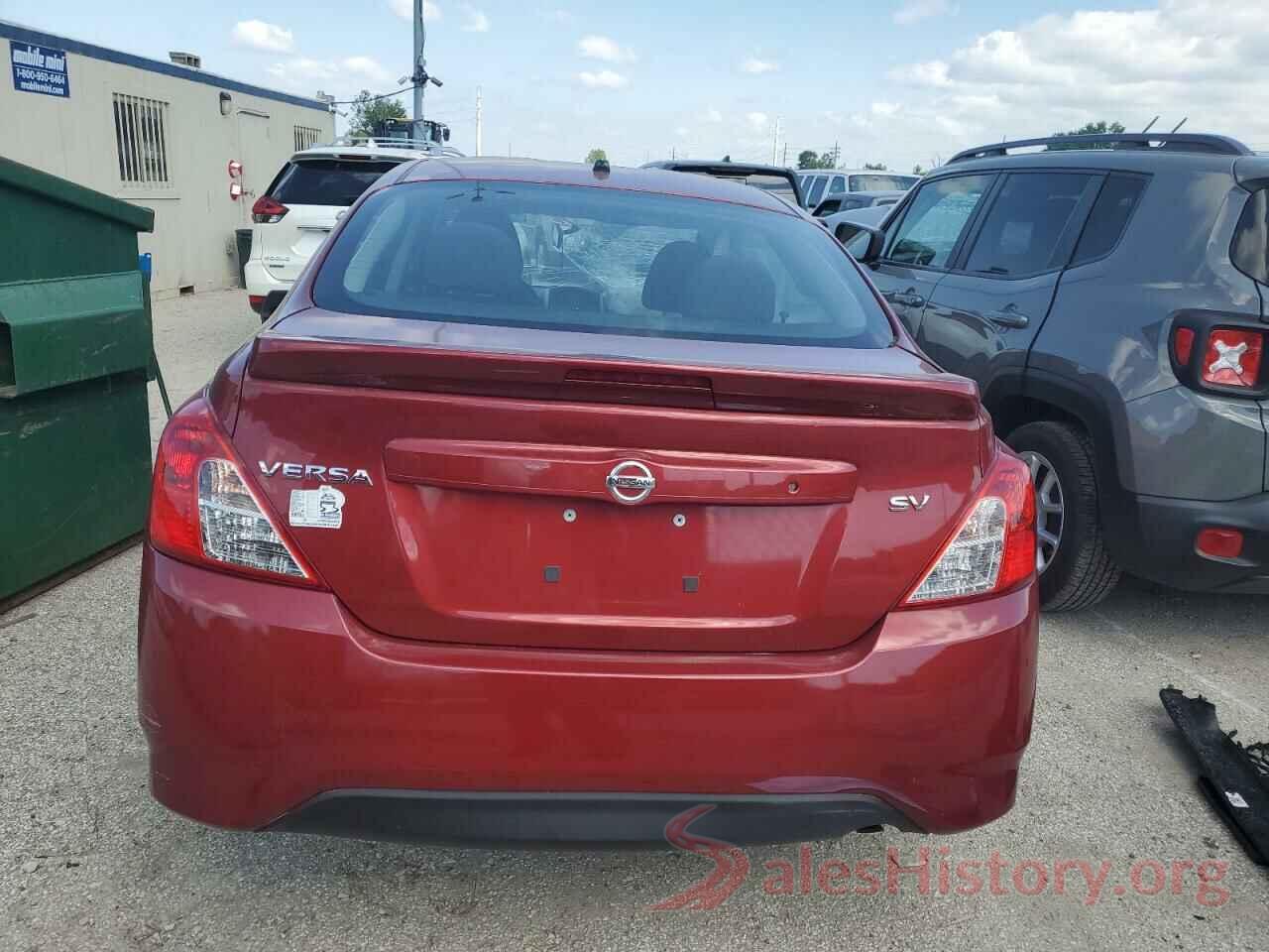 3N1CN7AP1JL818640 2018 NISSAN VERSA