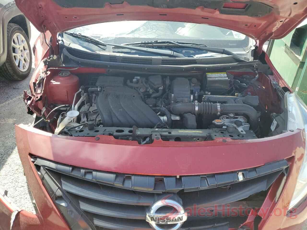 3N1CN7AP1JL818640 2018 NISSAN VERSA