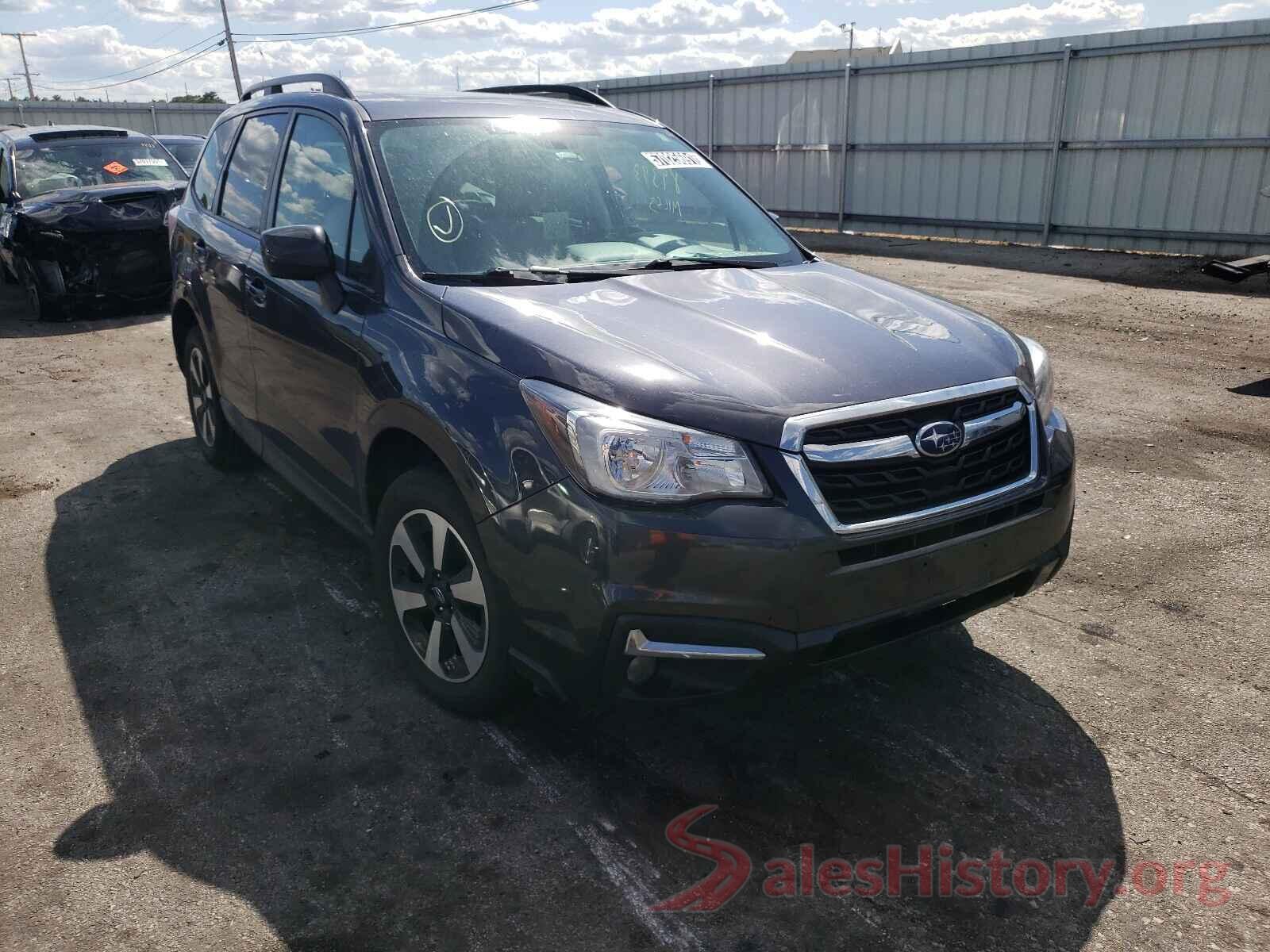 JF2SJAGC7JH551865 2018 SUBARU FORESTER