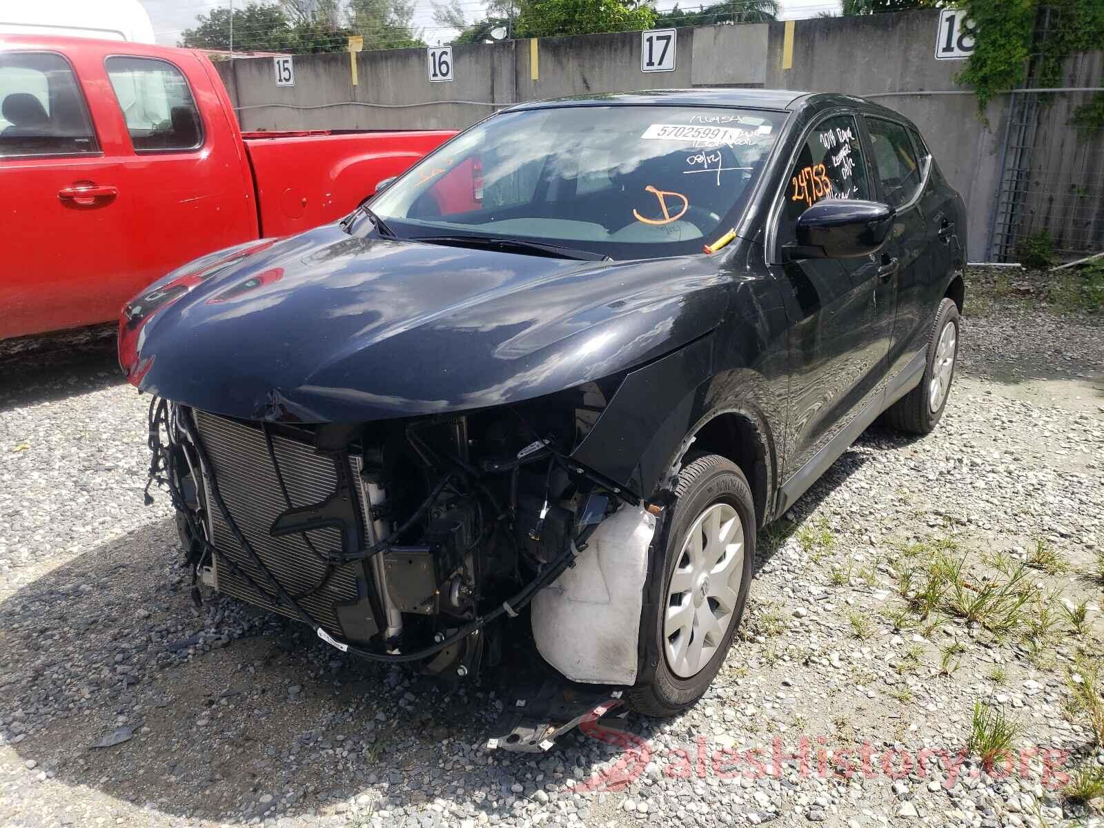 JN1BJ1CP1JW103014 2018 NISSAN ROGUE