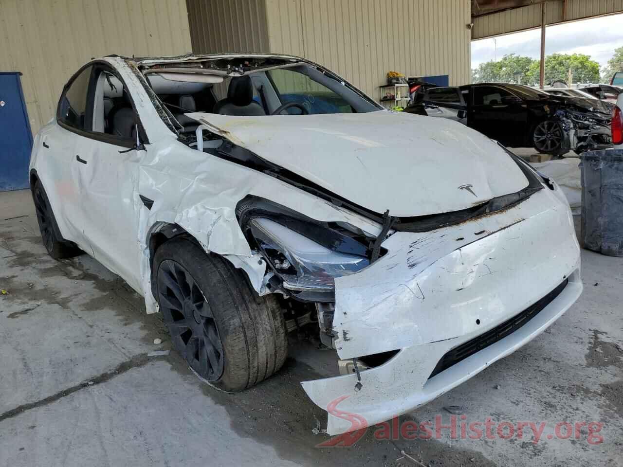 5YJYGDEEXMF060725 2021 TESLA MODEL Y