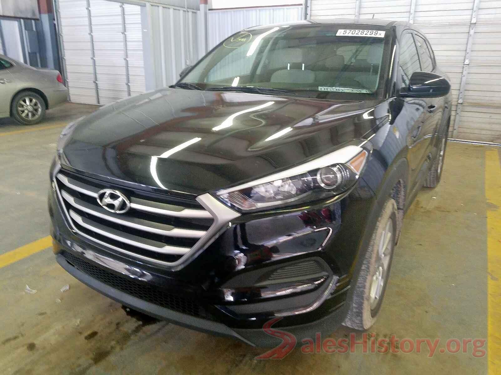 KM8J23A41HU460852 2017 HYUNDAI TUCSON