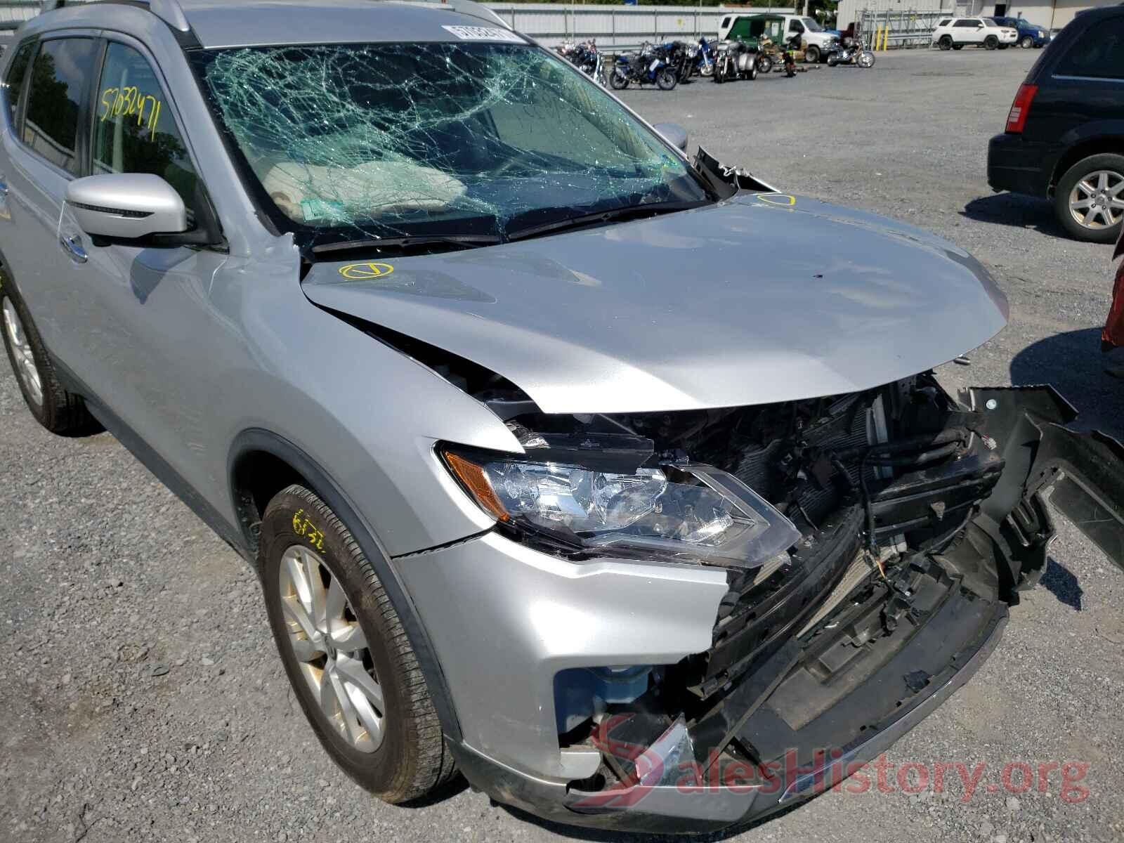 KNMAT2MV3HP608384 2017 NISSAN ROGUE