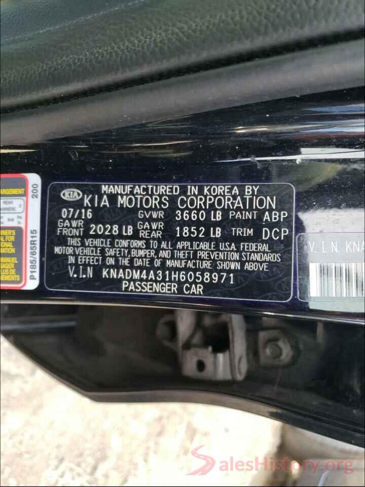 KNADM4A31H6058971 2017 KIA RIO