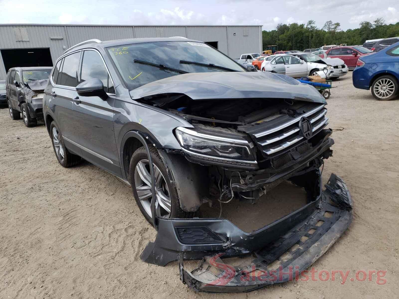 3VV4B7AX9JM113736 2018 VOLKSWAGEN TIGUAN