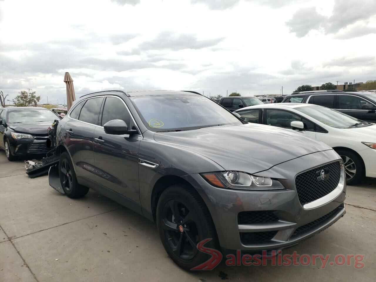 SADCJ2FX2KA601180 2019 JAGUAR F-PACE