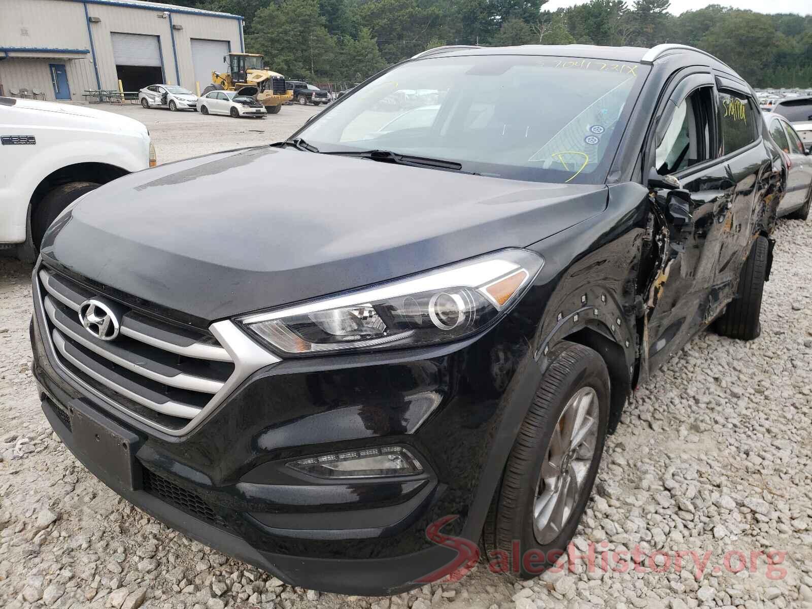 KM8J3CA42HU524720 2017 HYUNDAI TUCSON