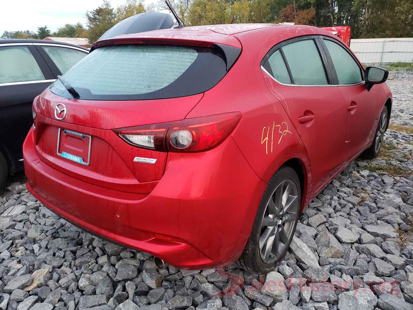 3MZBN1L39JM256431 2018 MAZDA 3