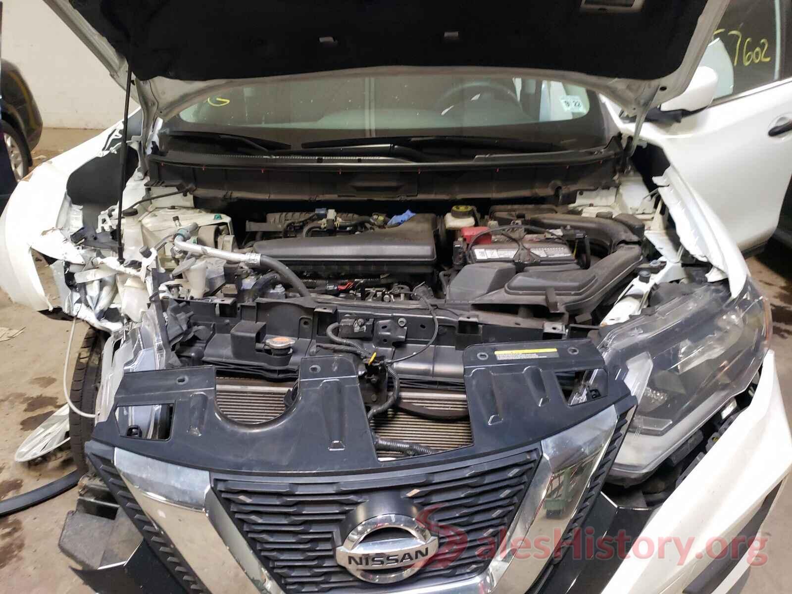 KNMAT2MV2HP562191 2017 NISSAN ROGUE