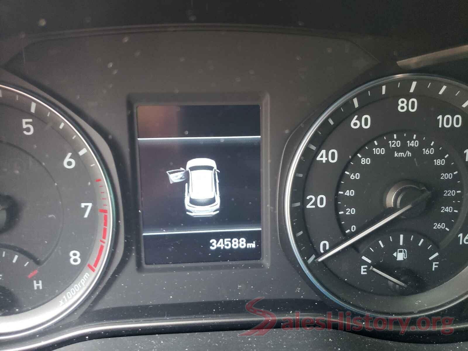 KM8K3CA54JU125262 2018 HYUNDAI KONA