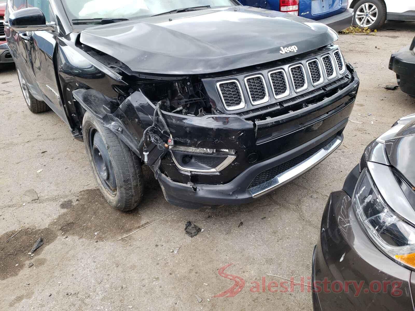 3C4NJDCB4KT735772 2019 JEEP COMPASS