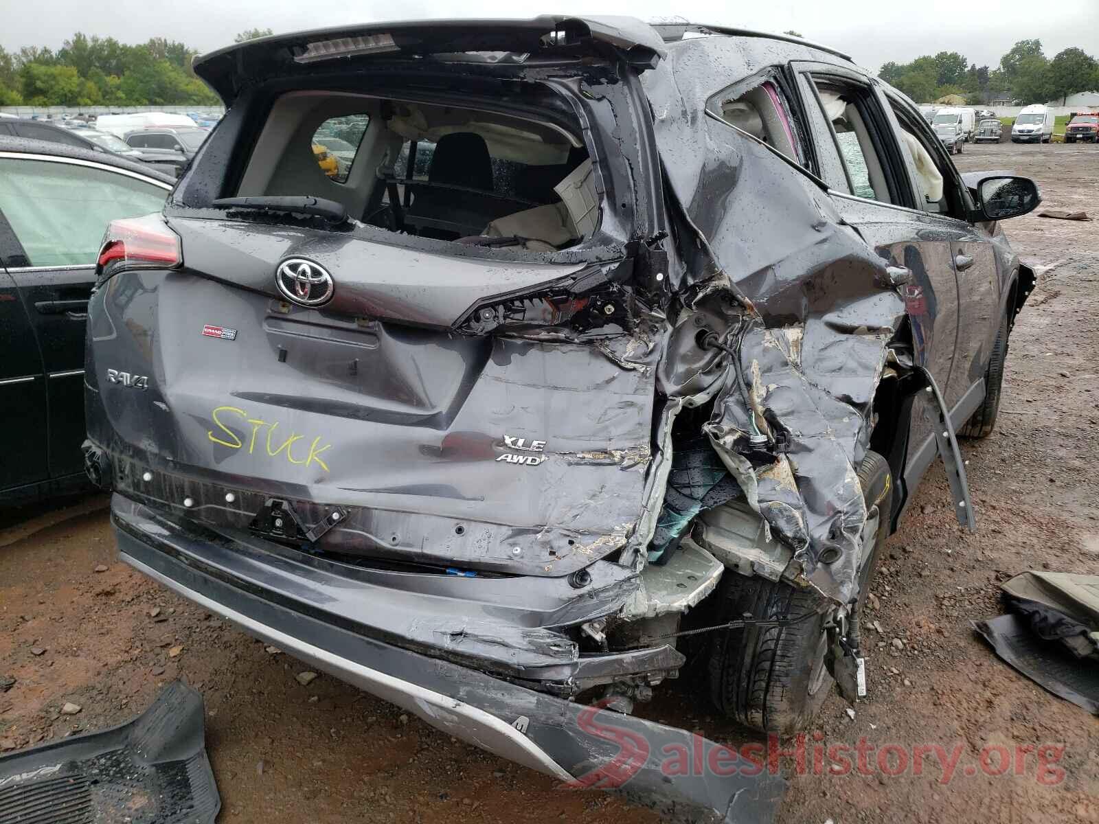 JTMRFREV2JD254608 2018 TOYOTA RAV4