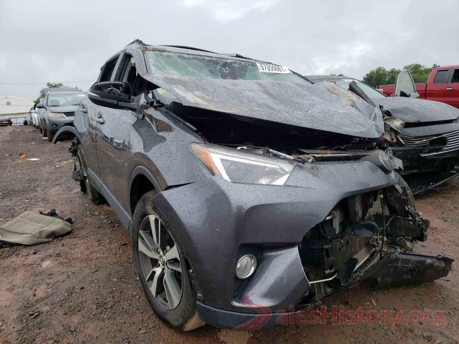 JTMRFREV2JD254608 2018 TOYOTA RAV4