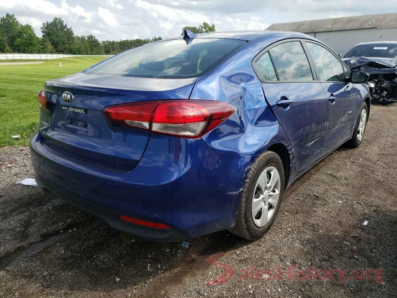 3KPFK4A72JE210549 2018 KIA FORTE