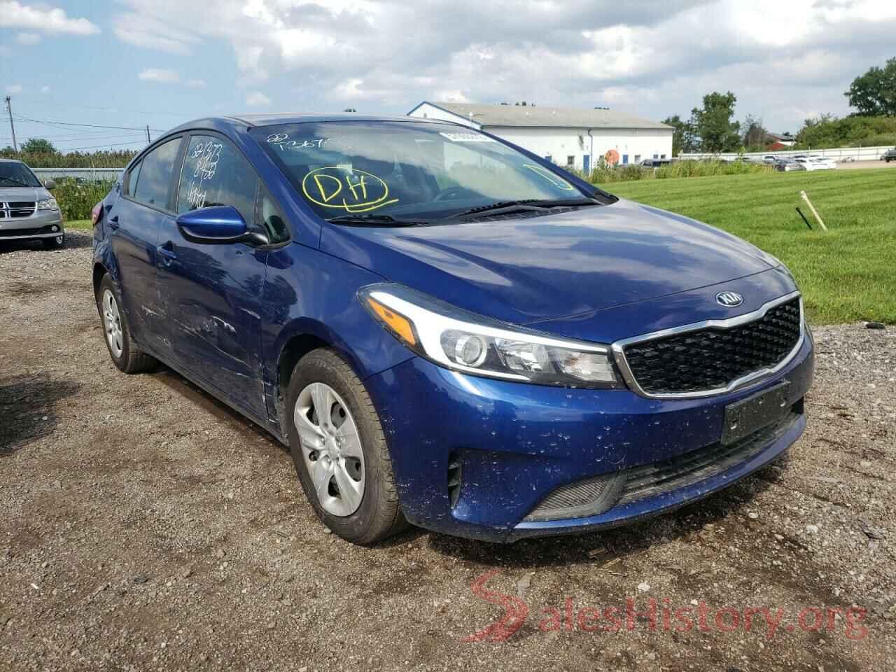 3KPFK4A72JE210549 2018 KIA FORTE