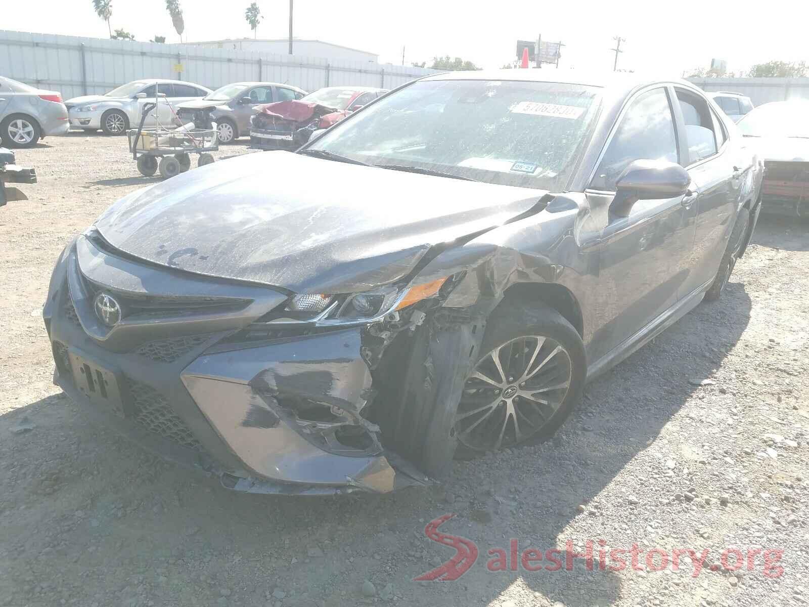 4T1B11HK0KU686842 2019 TOYOTA CAMRY