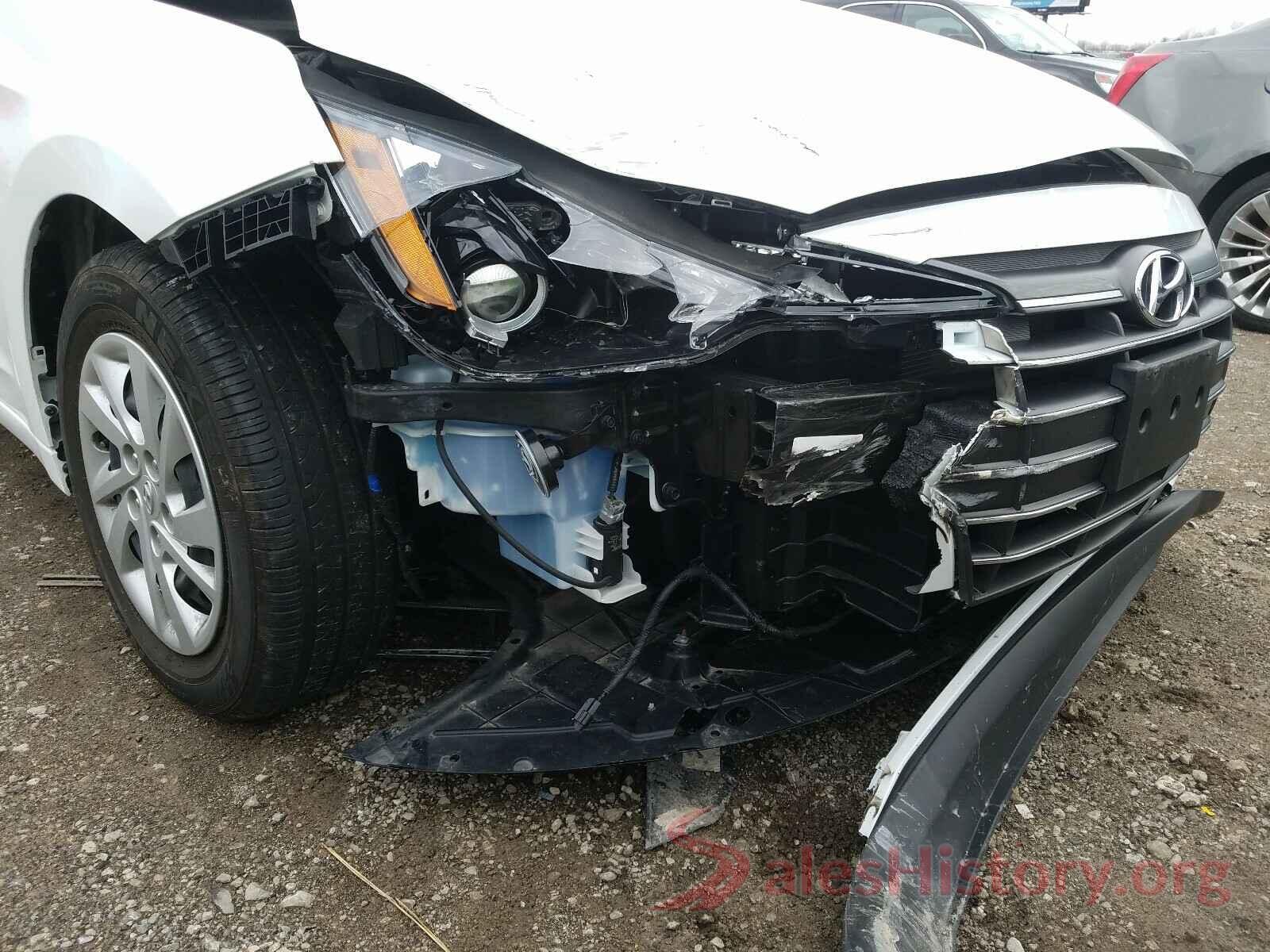 5NPD74LF7KH478586 2019 HYUNDAI ELANTRA