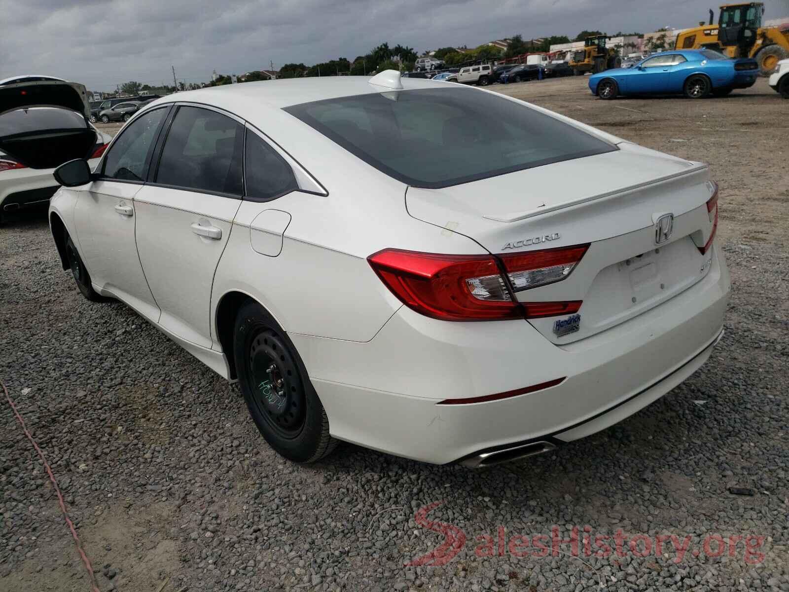 1HGCV1F32JA038493 2018 HONDA ACCORD