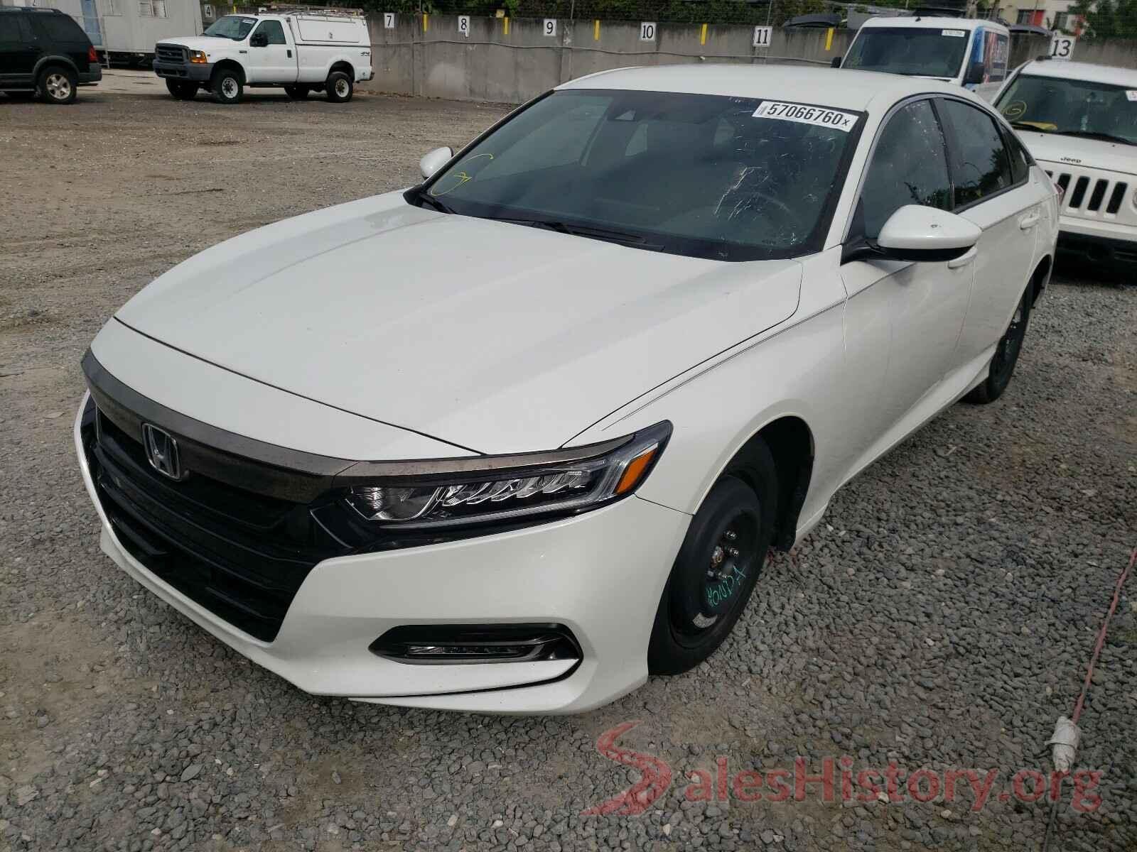 1HGCV1F32JA038493 2018 HONDA ACCORD