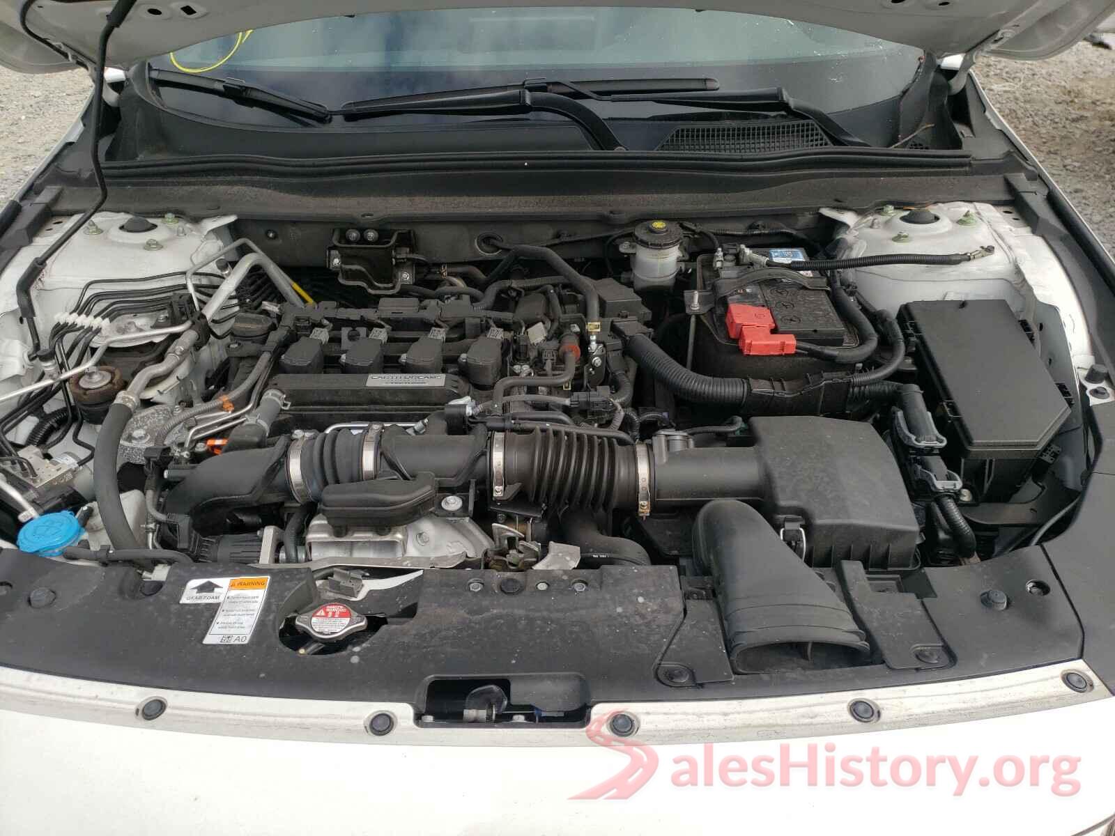 1HGCV1F32JA038493 2018 HONDA ACCORD