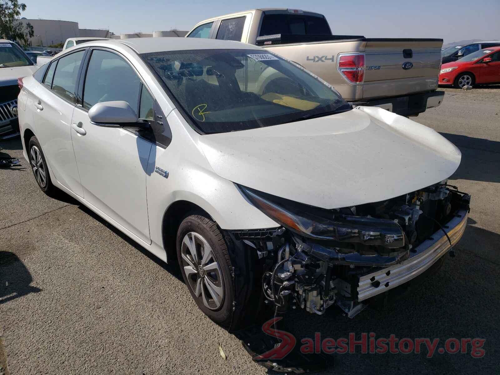 JTDKARFP1J3077183 2018 TOYOTA PRIUS