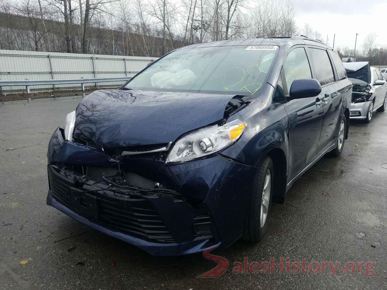 5TDKZ3DC3KS006413 2019 TOYOTA SIENNA